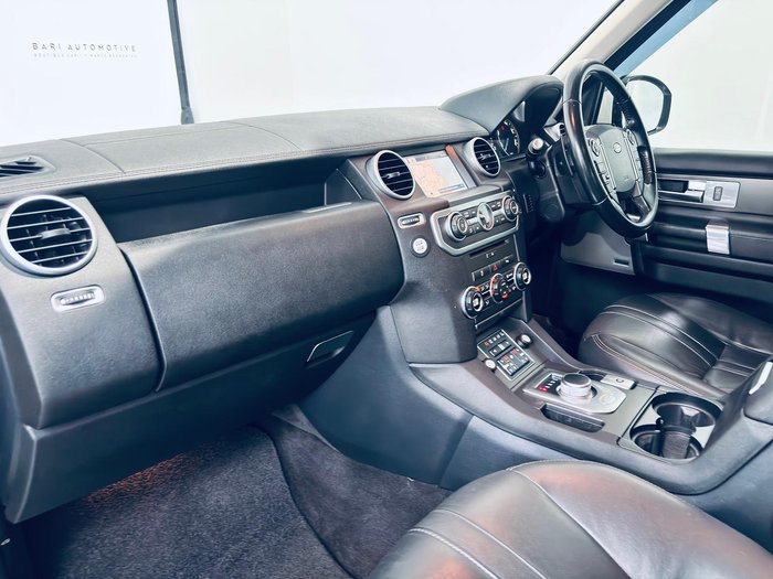 2016 Land Rover Discovery TDV6 Series 4 MY16.5 4X4 Dual Range Fuji White