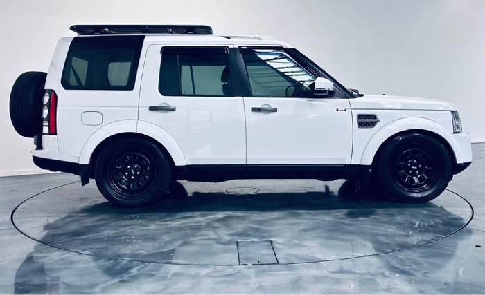 2016 Land Rover Discovery TDV6 Series 4 MY16.5 4X4 Dual Range Fuji White