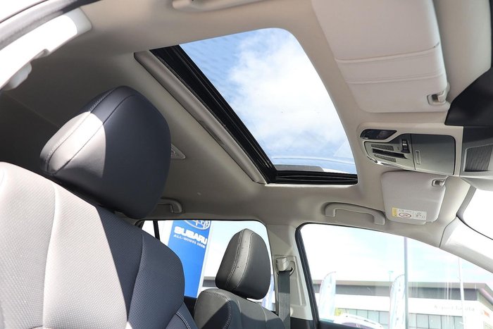 2025 Subaru Outback AWD Touring