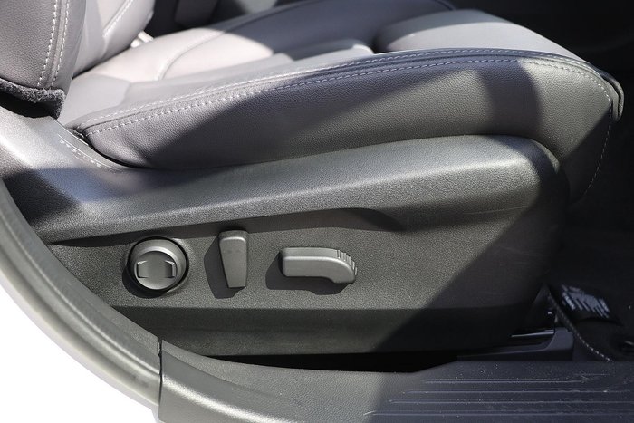 2025 Subaru Outback AWD Touring