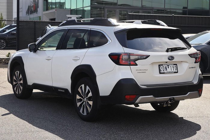 2025 Subaru Outback AWD Touring