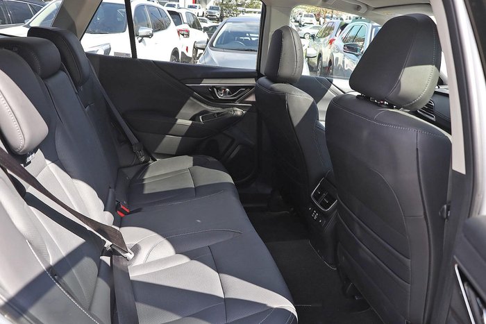 2025 Subaru Outback AWD Touring