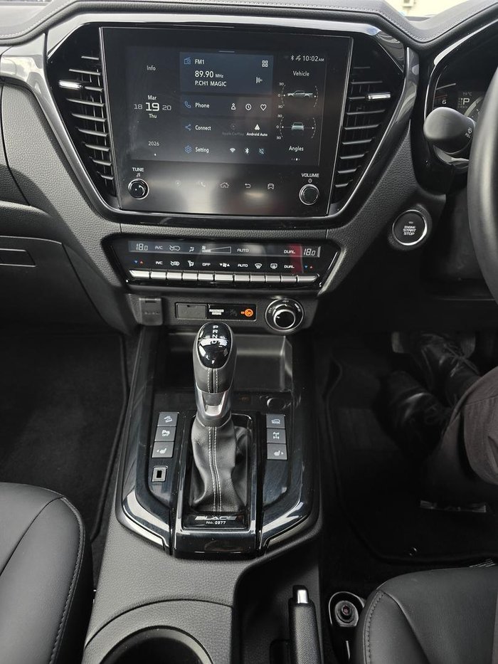 2024 Isuzu D-MAX BLADE