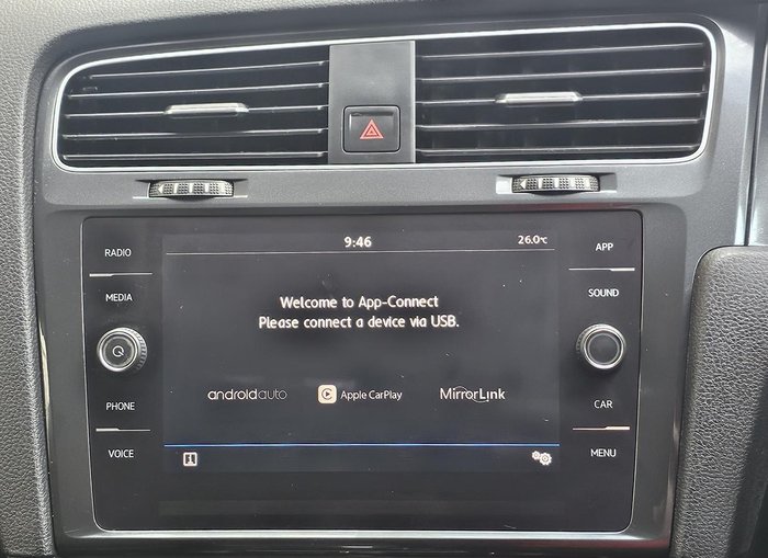 2018 Volkswagen Golf 110TSI Trendline 7.5 MY19 Pure White