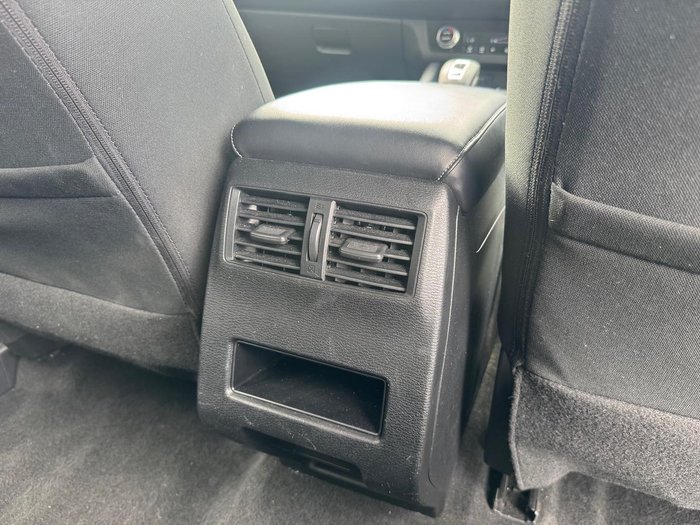 2023 Mitsubishi Outlander ES