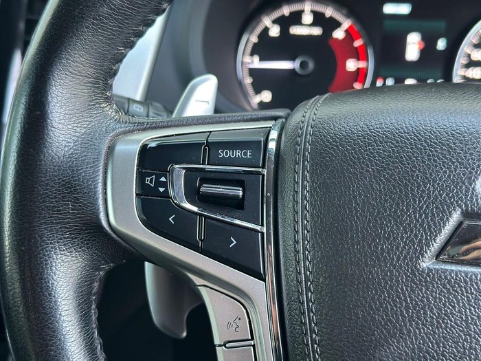 2020 Mitsubishi Pajero Sport GLS