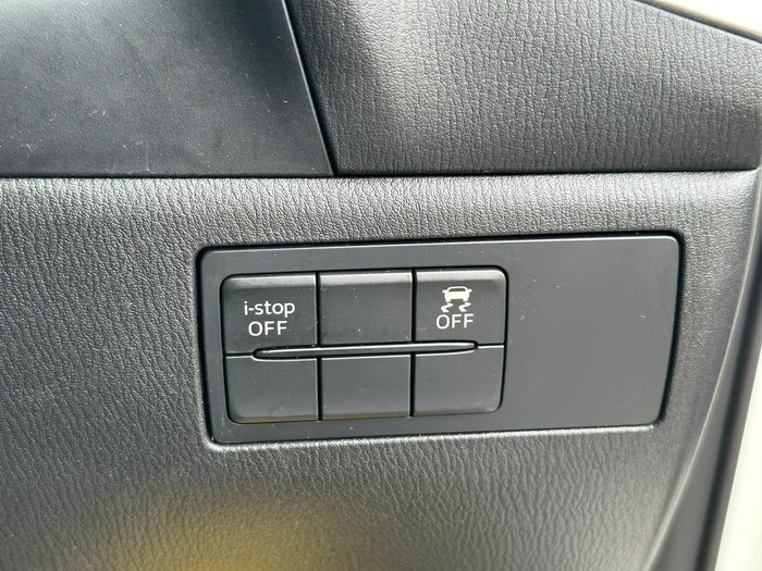 2017 Mazda 3 Maxx