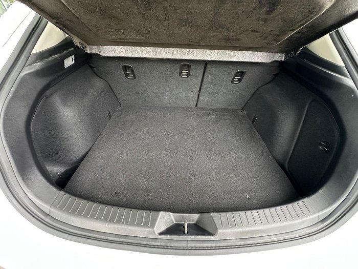 2017 Mazda 3 Maxx