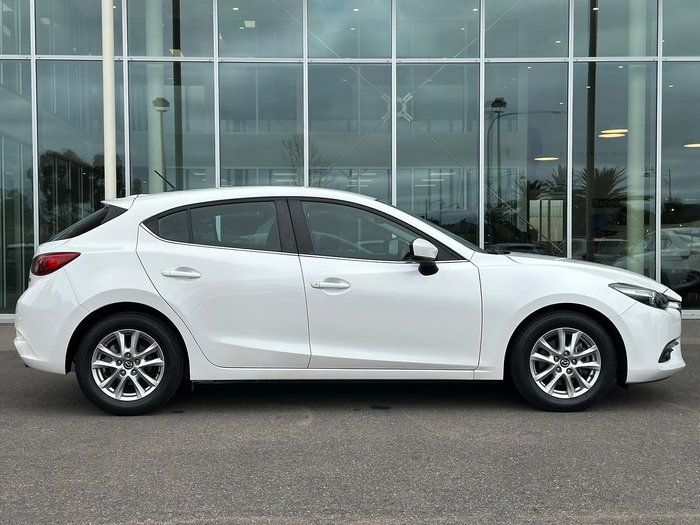 2017 Mazda 3 Maxx