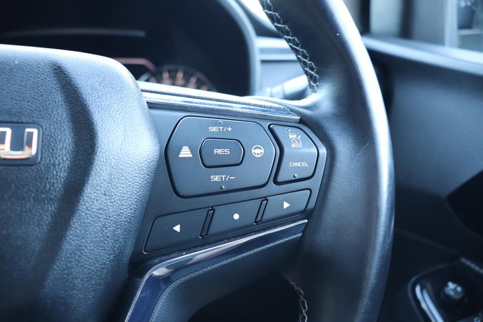 2023 Isuzu MU-X LS-T