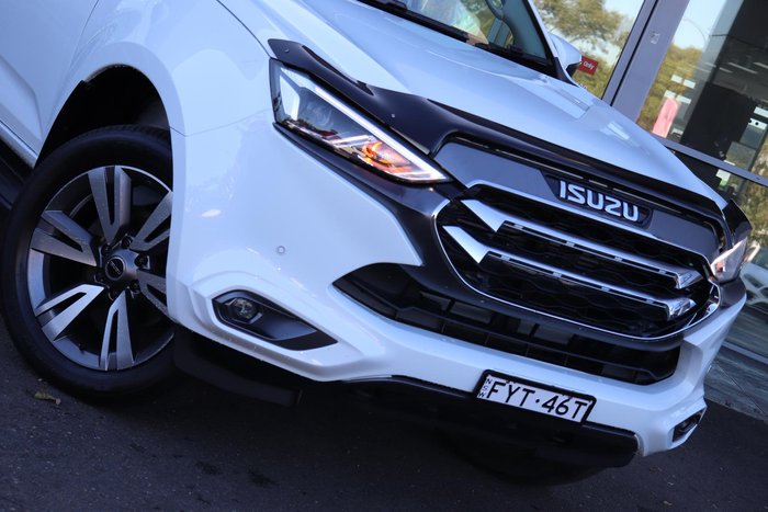 2023 Isuzu MU-X LS-T