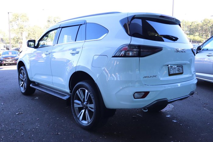 2023 Isuzu MU-X LS-T