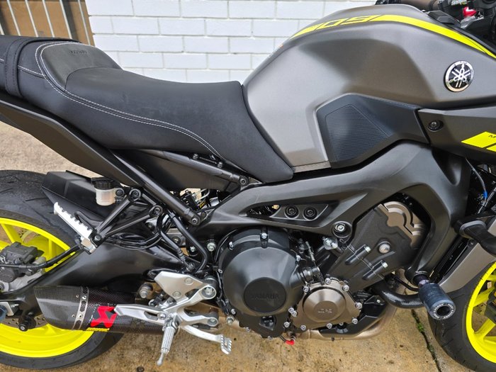 2018 YAMAHA MT-09A GREY