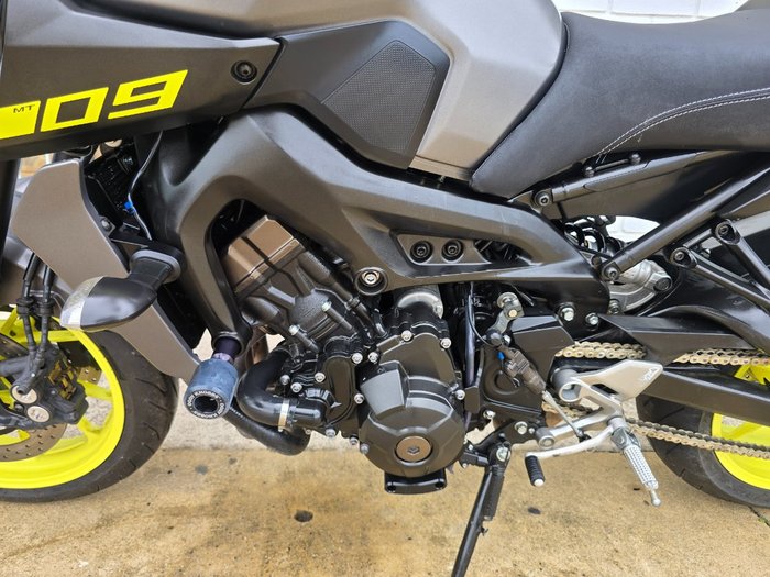 2018 YAMAHA MT-09A GREY