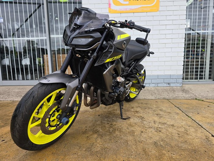 2018 YAMAHA MT-09A GREY