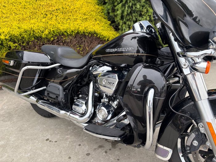 2017 HARLEY-DAVIDSON FLHTK ULTRA LIMITED