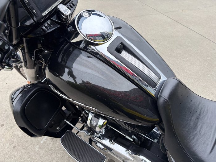 2017 HARLEY-DAVIDSON FLHTK ULTRA LIMITED