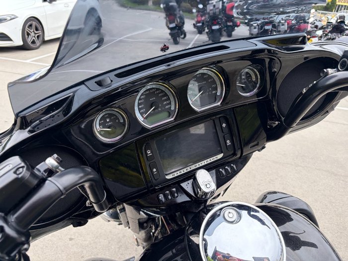 2017 HARLEY-DAVIDSON FLHTK ULTRA LIMITED