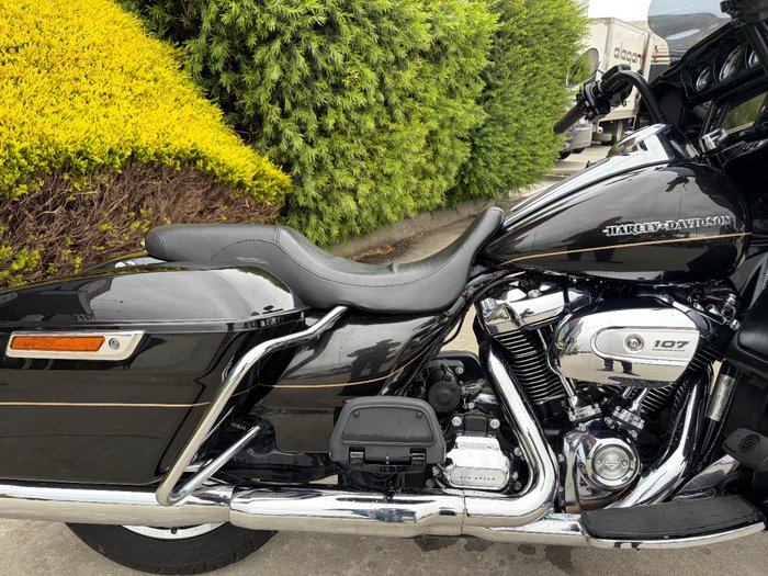 2017 HARLEY-DAVIDSON FLHTK ULTRA LIMITED