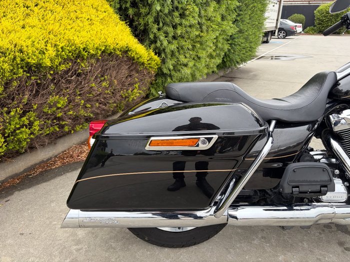 2017 HARLEY-DAVIDSON FLHTK ULTRA LIMITED