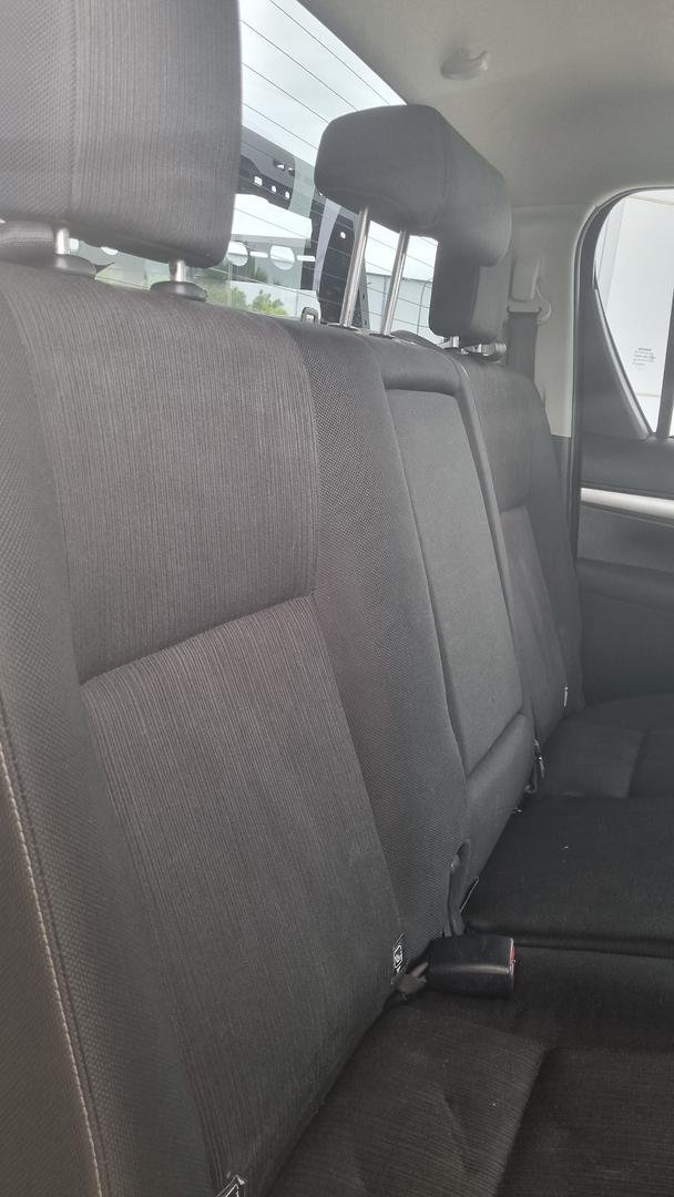 2016 Toyota Hilux SR5