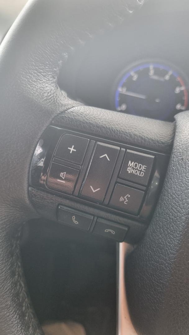 2016 Toyota Hilux SR5