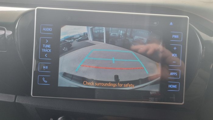 2016 Toyota Hilux SR5