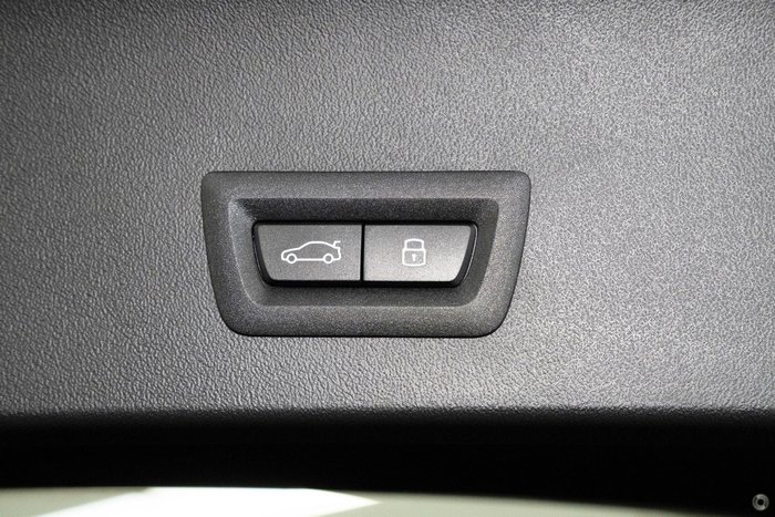 2025 BMW X3 20 xDrive