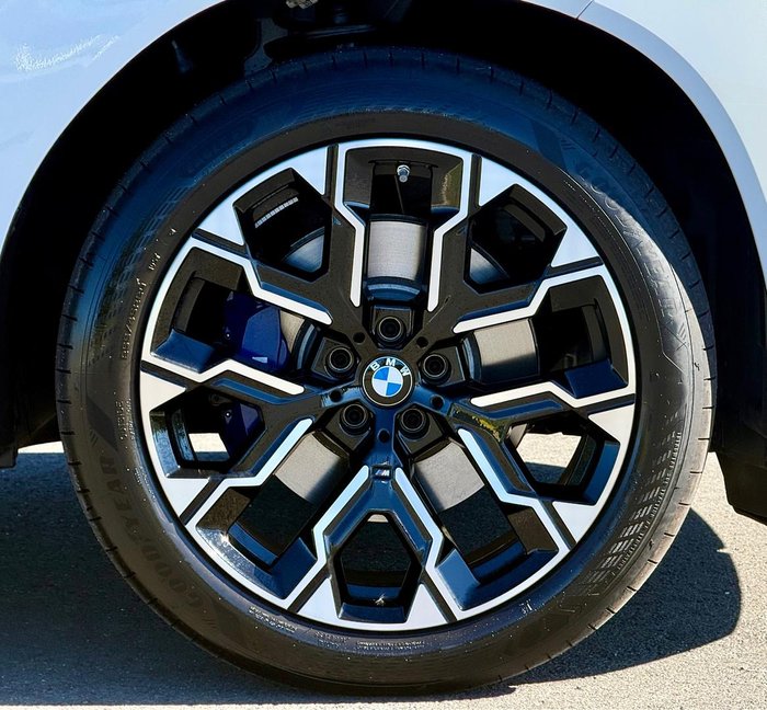 2025 BMW X3 20 xDrive