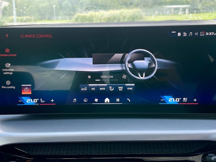 2025 BMW 2 Series M240i xDrive