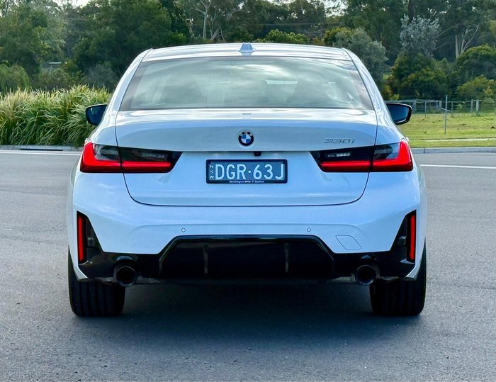 2025 BMW 3 Series 330i M Sport