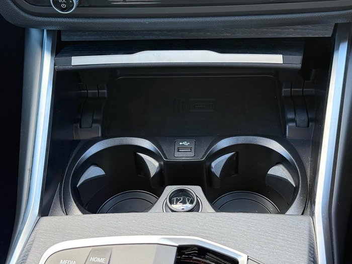 2025 BMW 3 Series 330i M Sport