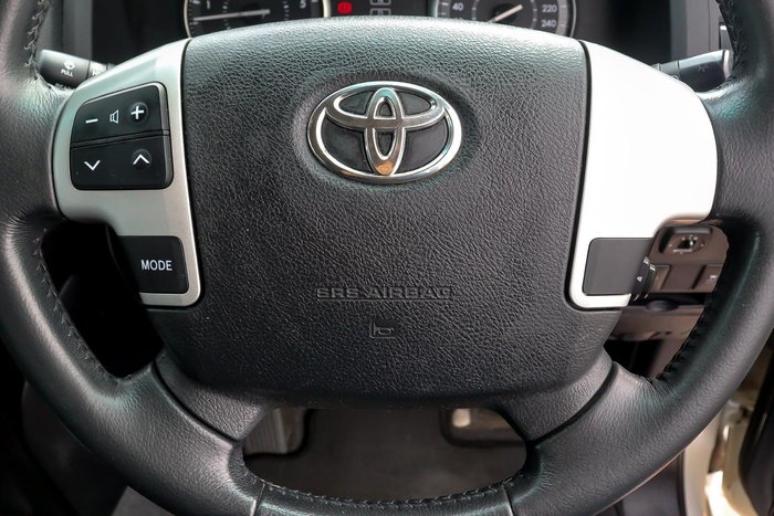 2012 Toyota Landcruiser Altitude