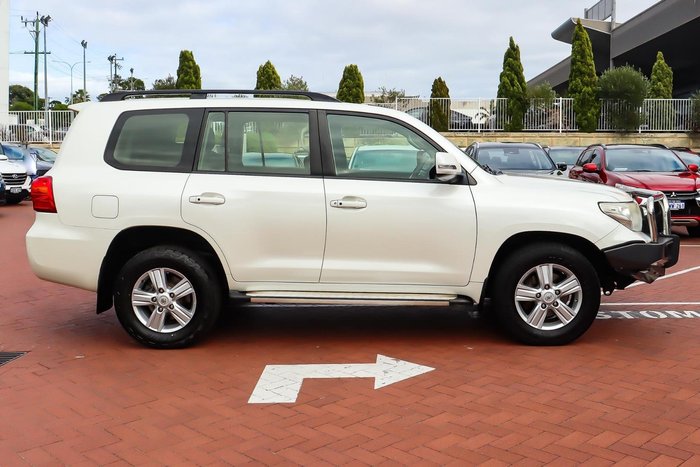 2012 Toyota Landcruiser Altitude