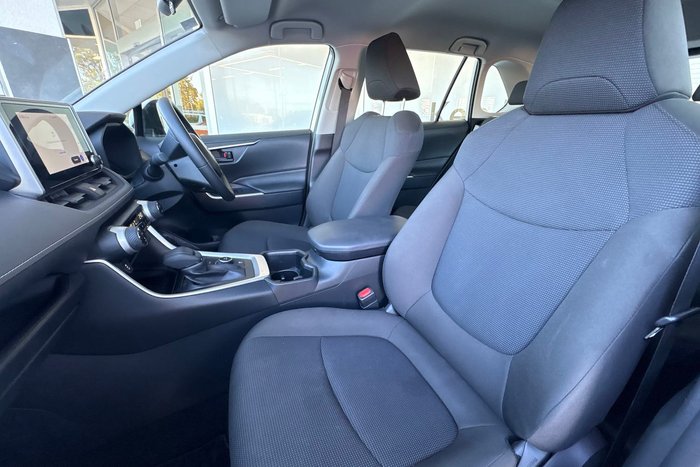 2024 Toyota RAV4 GX