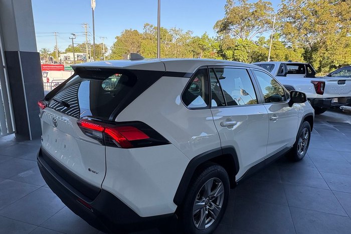2024 Toyota RAV4 GX