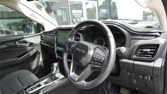 2023 Isuzu MU-X LS-U MY23 4x2 WHITE