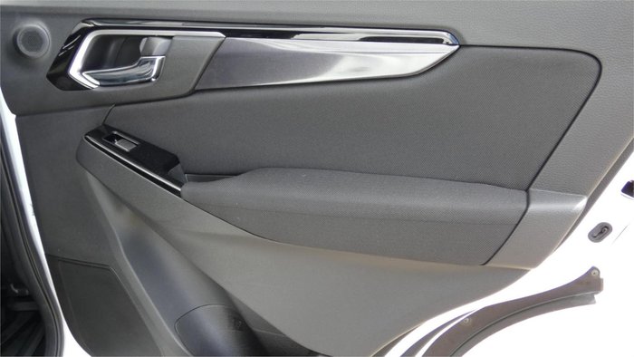 2023 Isuzu MU-X LS-U
