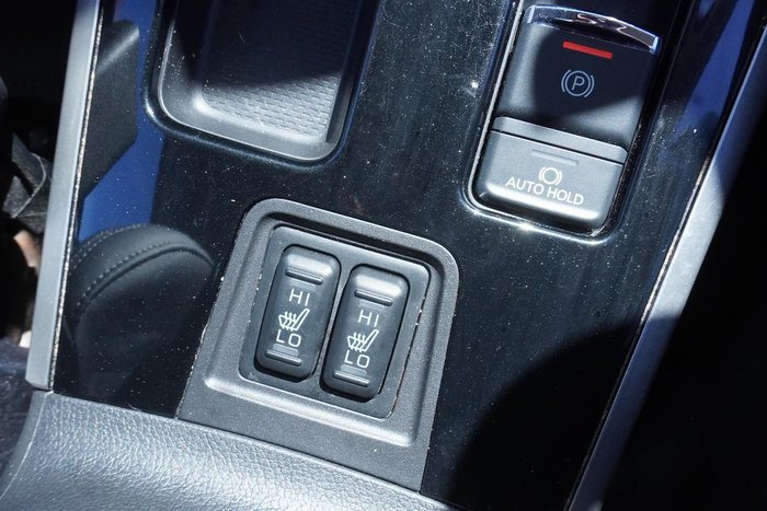 2021 Mitsubishi Outlander LS