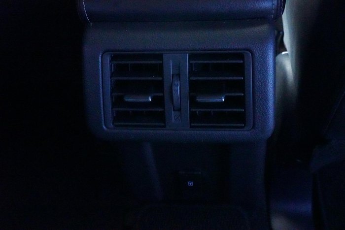 2021 Mitsubishi Outlander LS