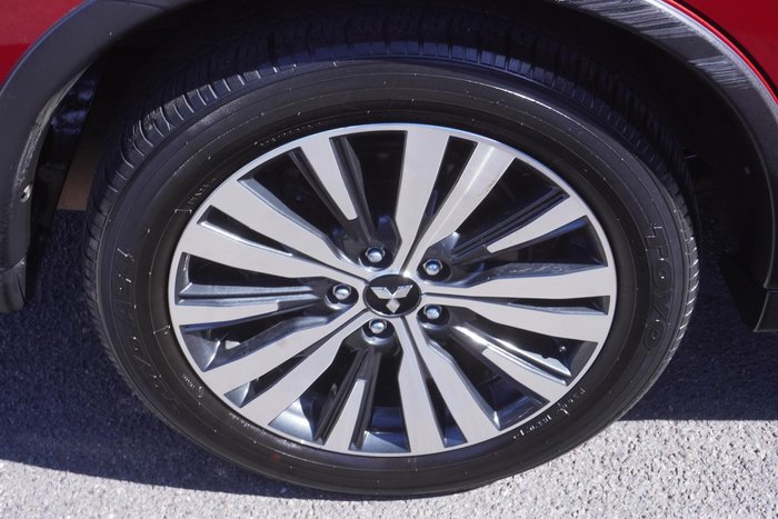 2021 Mitsubishi Outlander LS