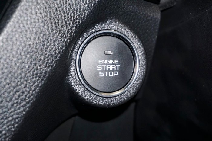 2025 Isuzu D-MAX BLADE