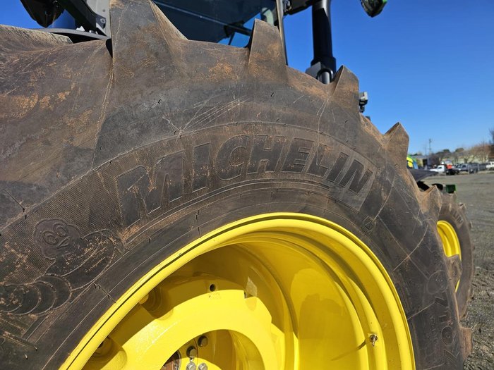 2023 John Deere 8R 310