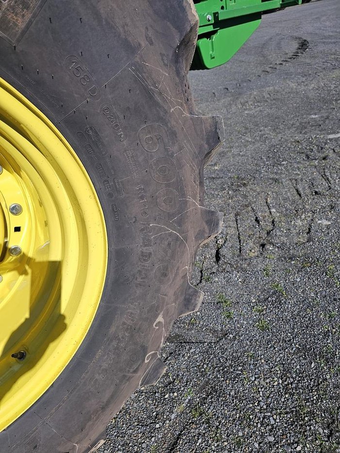 2023 John Deere 8R 310