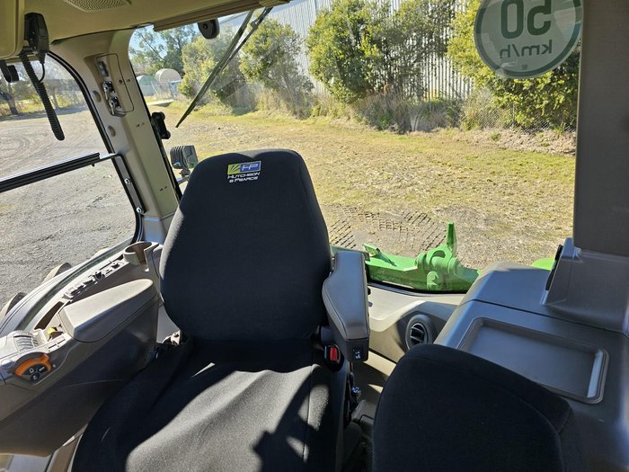 2023 John Deere 8R 310