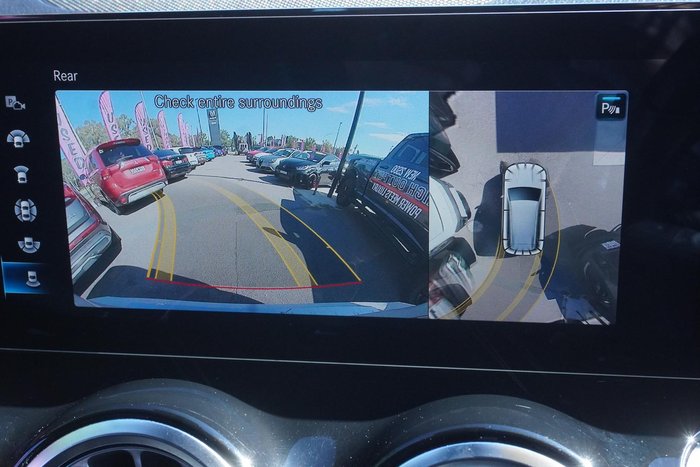 2021 Mercedes-Benz GLB-Class GLB200