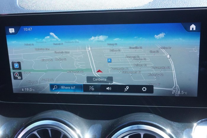 2021 Mercedes-Benz GLB-Class GLB200