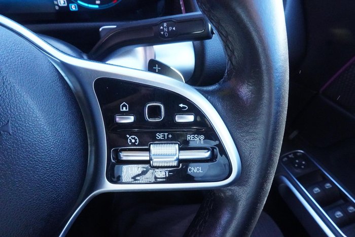 2021 Mercedes-Benz GLB-Class GLB200