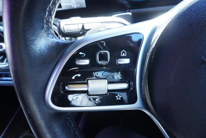 2021 Mercedes-Benz GLB-Class GLB200