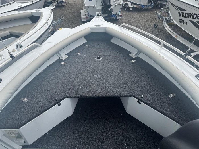 2025 Stacer 449 Crossfire SC